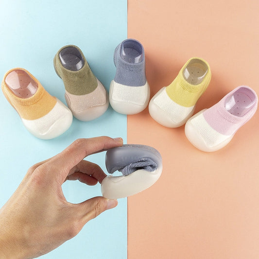 SweetFeet™ Rutschfeste Barfuß-Babyschuhe