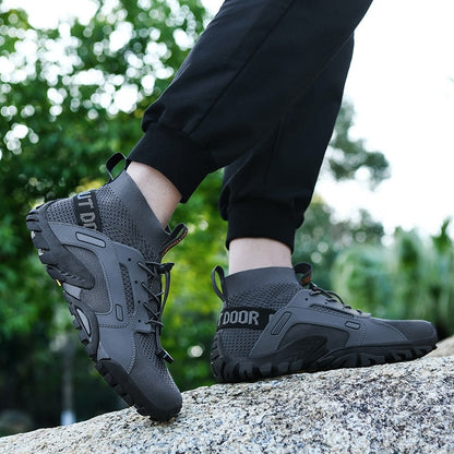 OutdoorPro™ rutschfeste Sockenschuhe