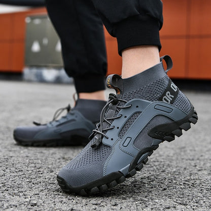 OutdoorPro™ rutschfeste Sockenschuhe